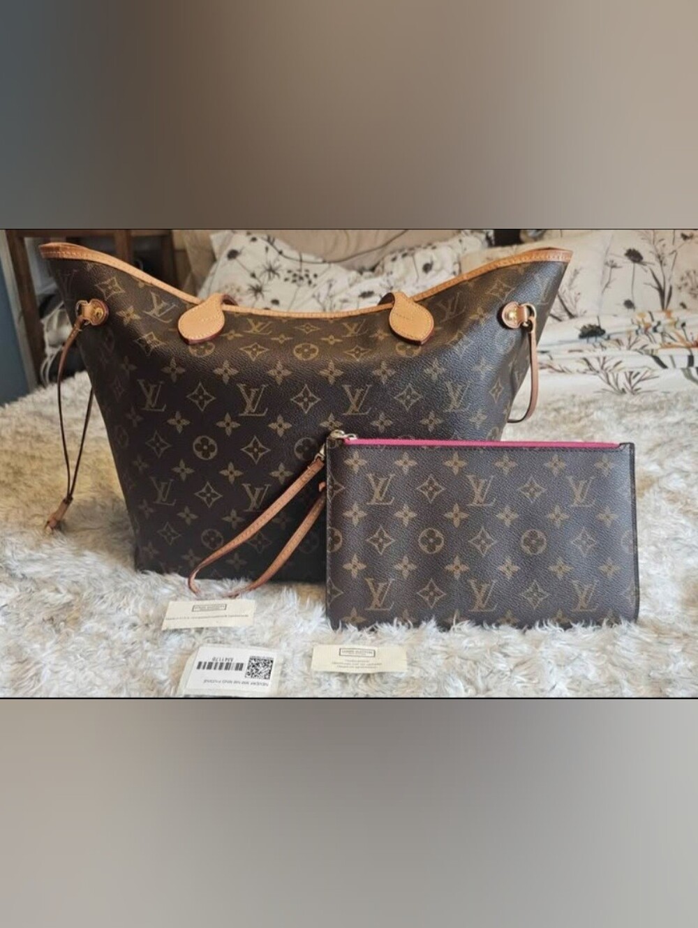 Louis Vuitton Monogram Neverfull Tote with Matching Pouch - Brown & Pink Trim
